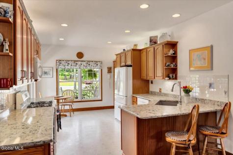 6 Steamboat Landing Waterford NY 12188