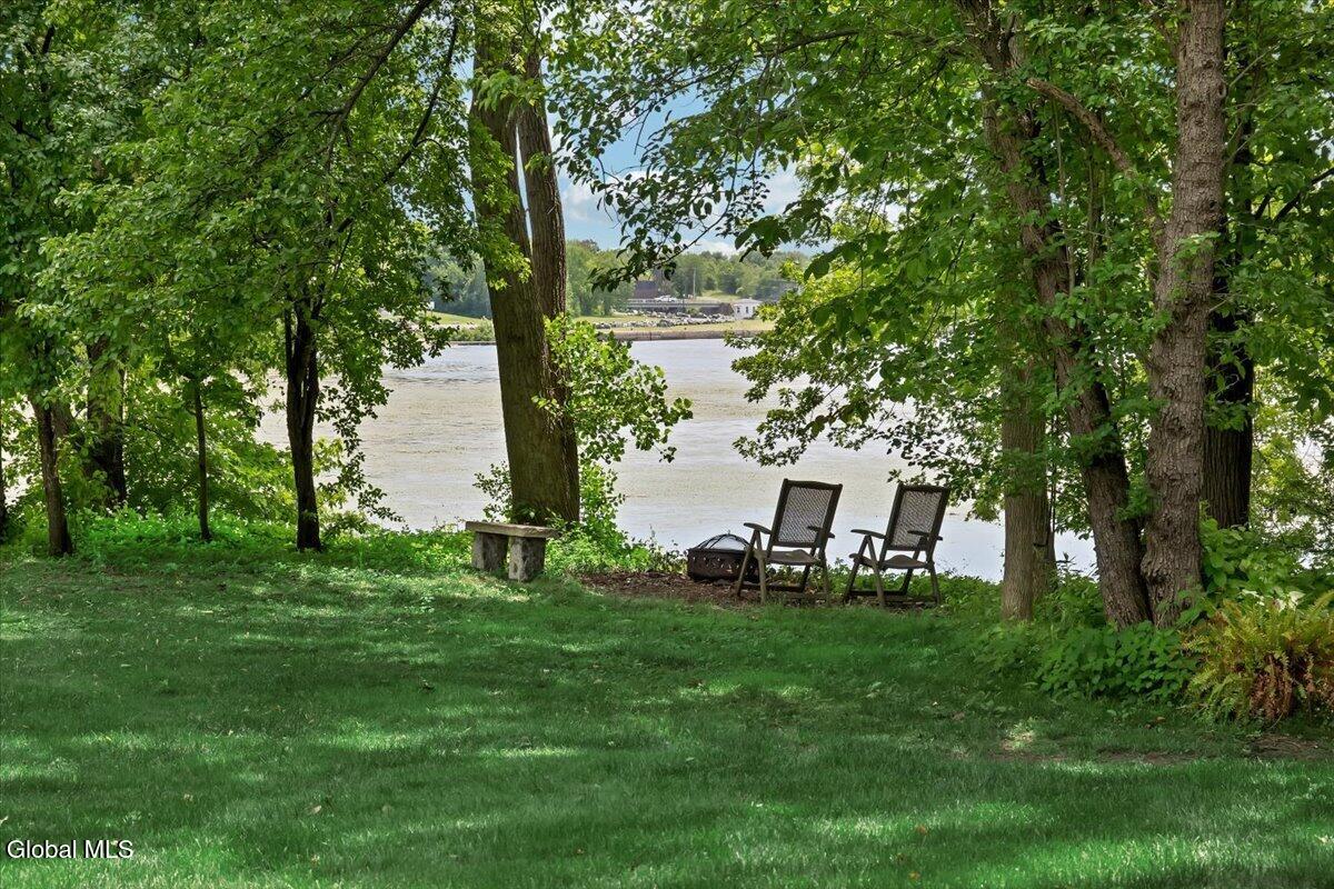 6 Steamboat Landing Waterford NY 12188