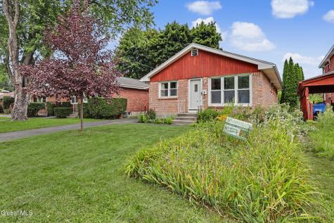 678 Providence Street Albany NY 12208