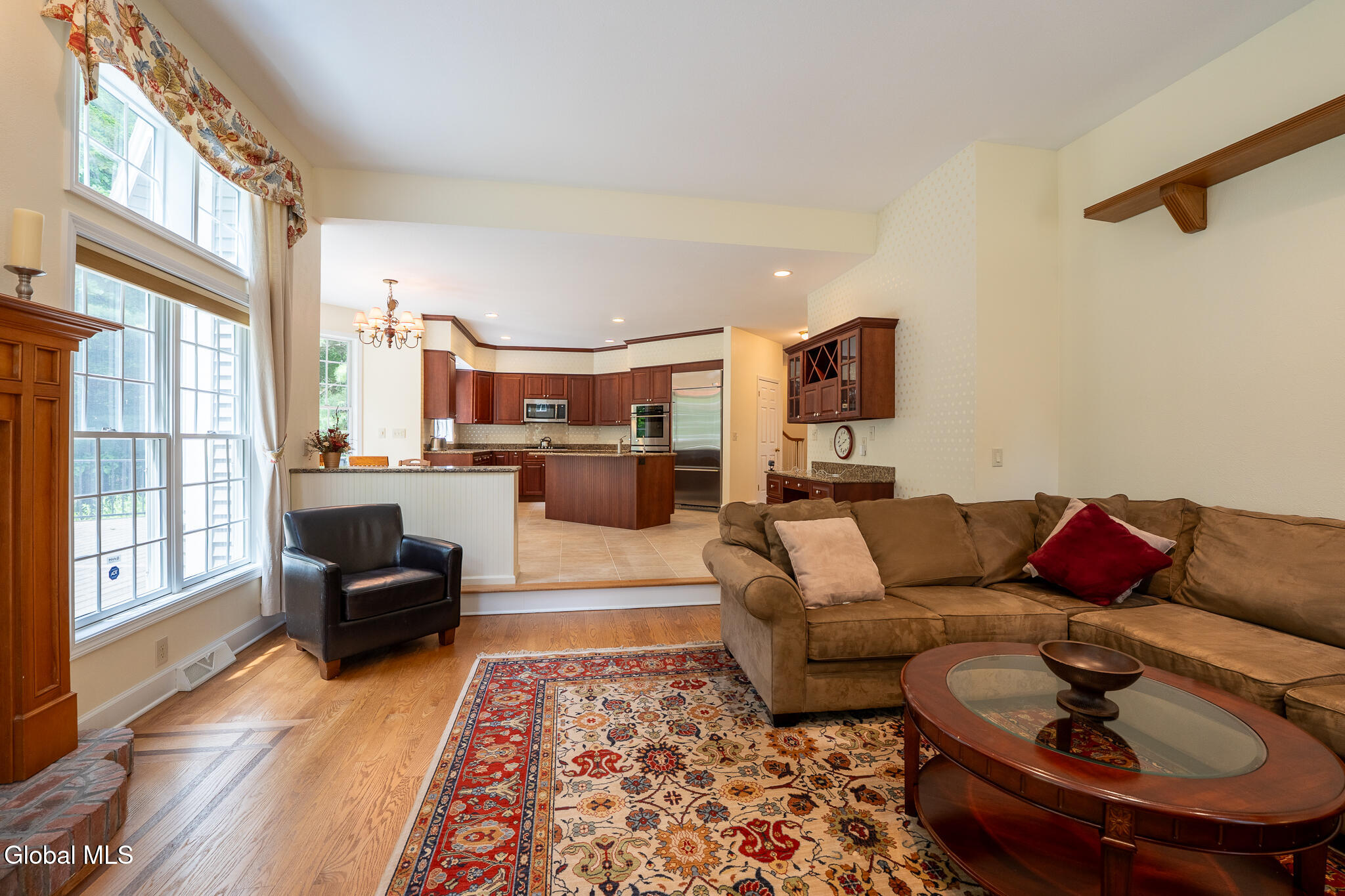 10 Whitestone Way Slingerlands NY 12159