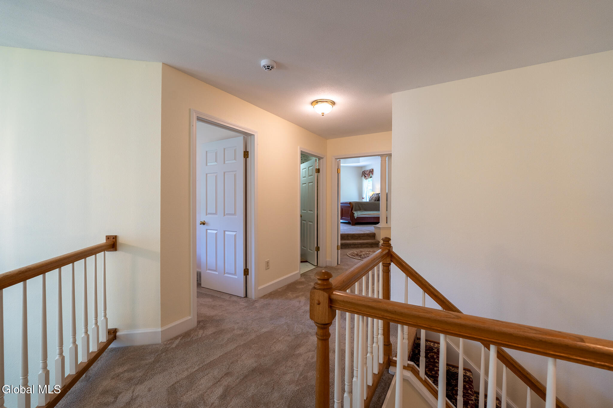 10 Whitestone Way Slingerlands NY 12159