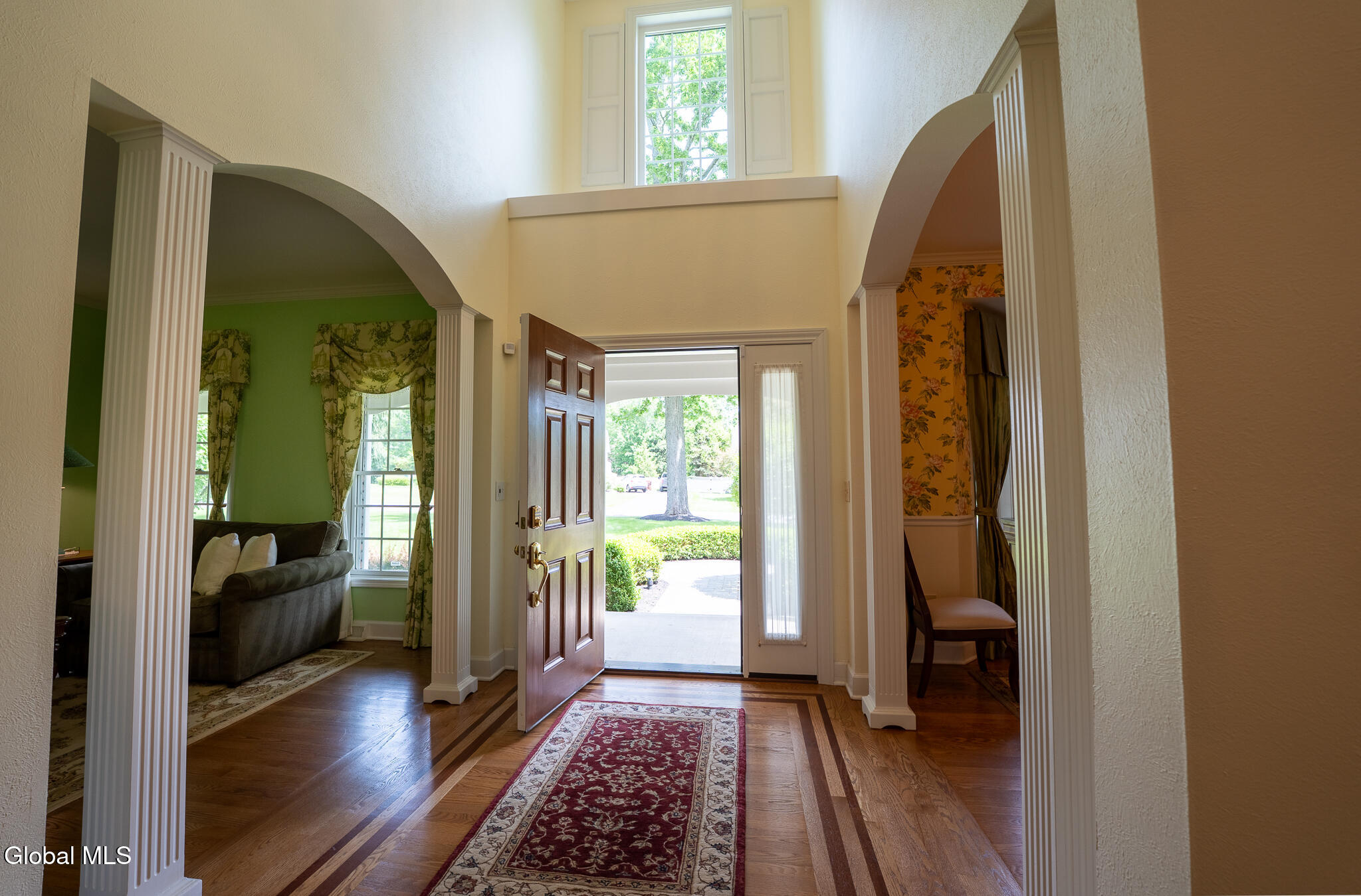 10 Whitestone Way Slingerlands NY 12159