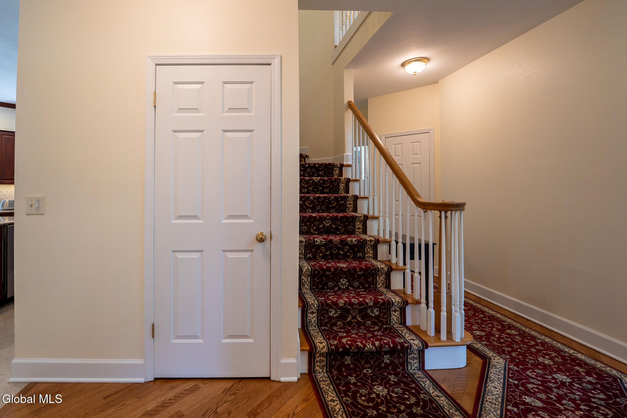 10 Whitestone Way Slingerlands NY 12159
