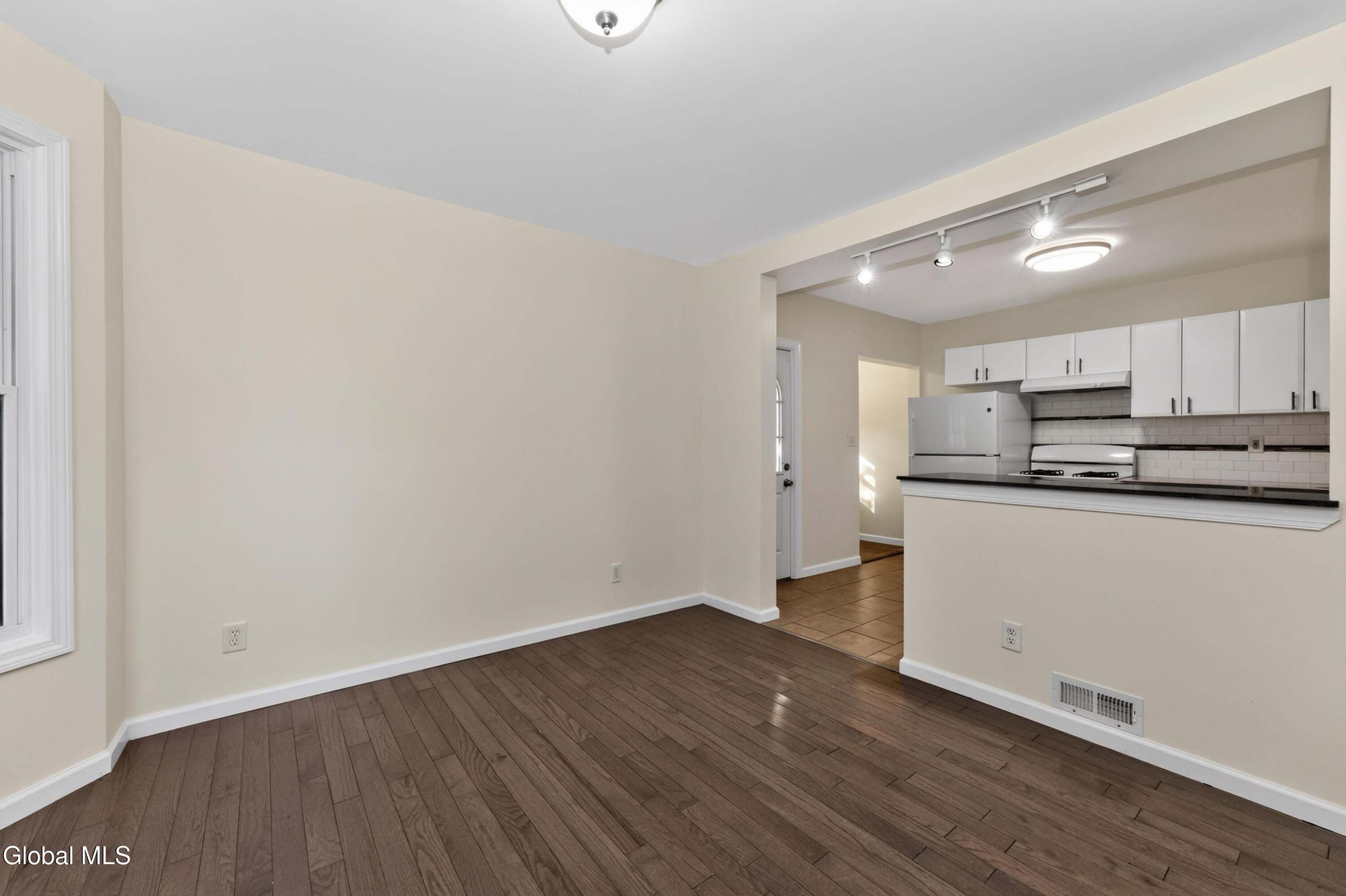 2014 Euclid Avenue Schenectady NY 12306