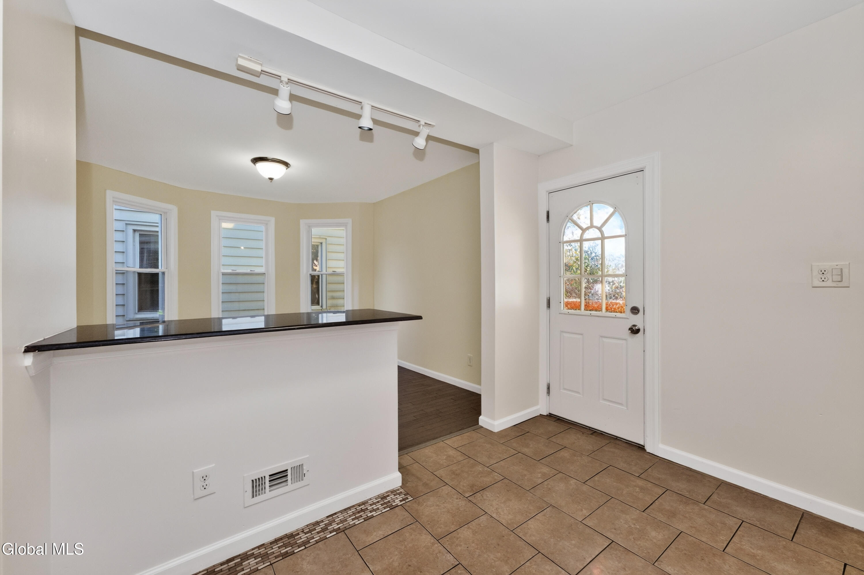 2014 Euclid Avenue Schenectady NY 12306