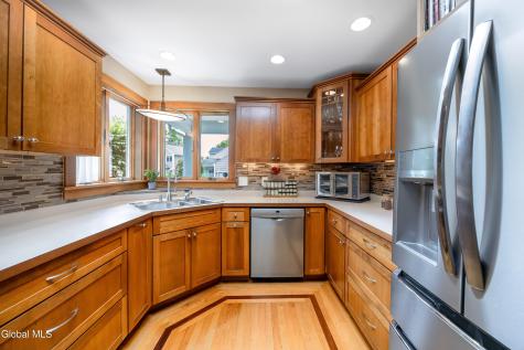 29 Pepper Lane Saratoga Springs NY 12866