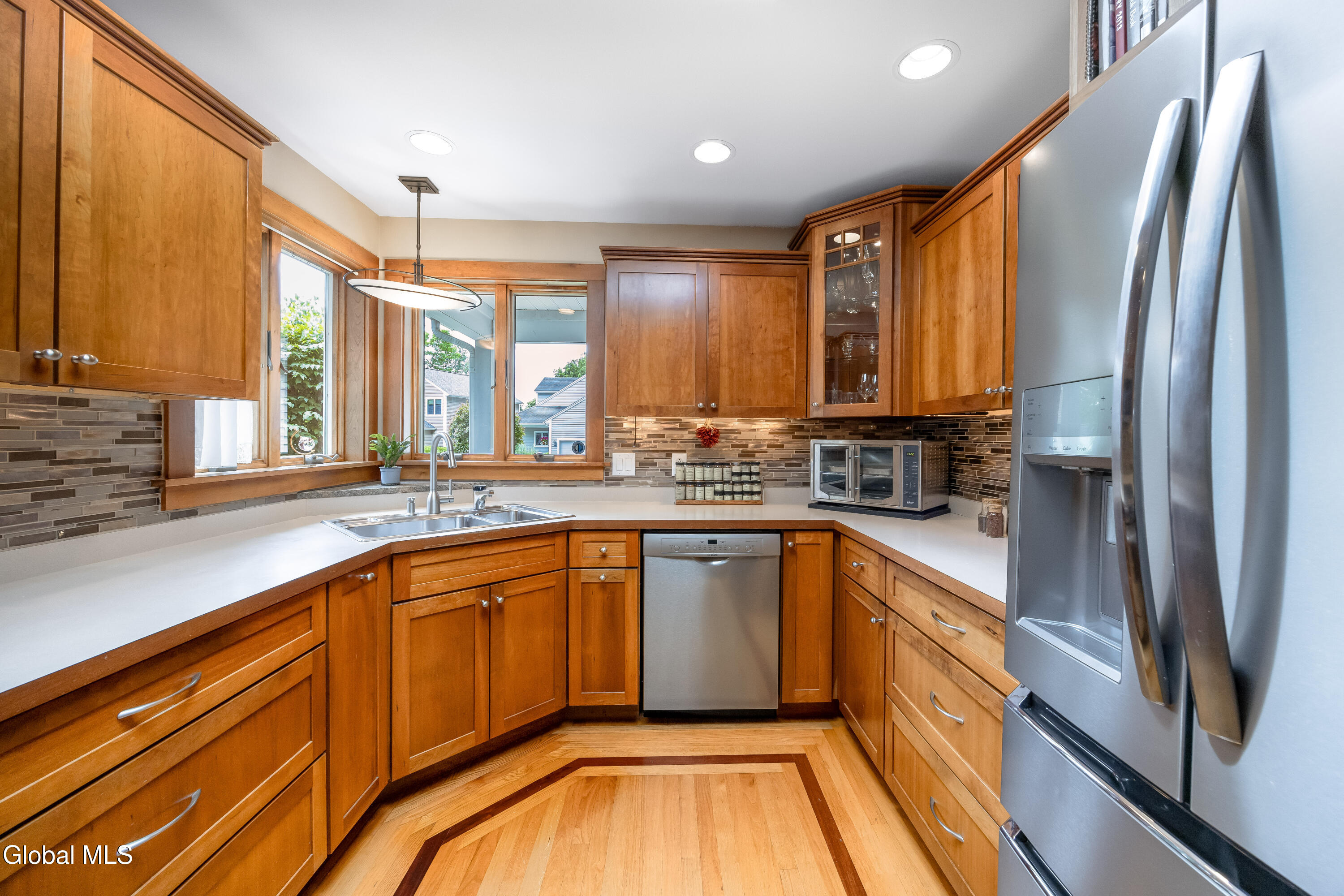 29 Pepper Lane Saratoga Springs NY 12866