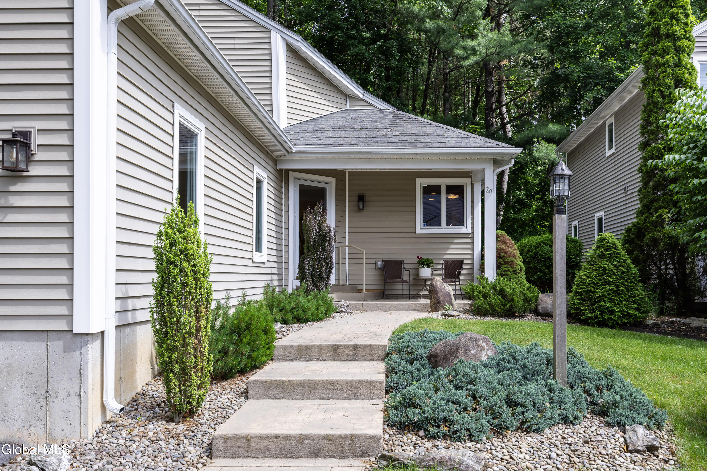 29 Pepper Lane Saratoga Springs NY 12866