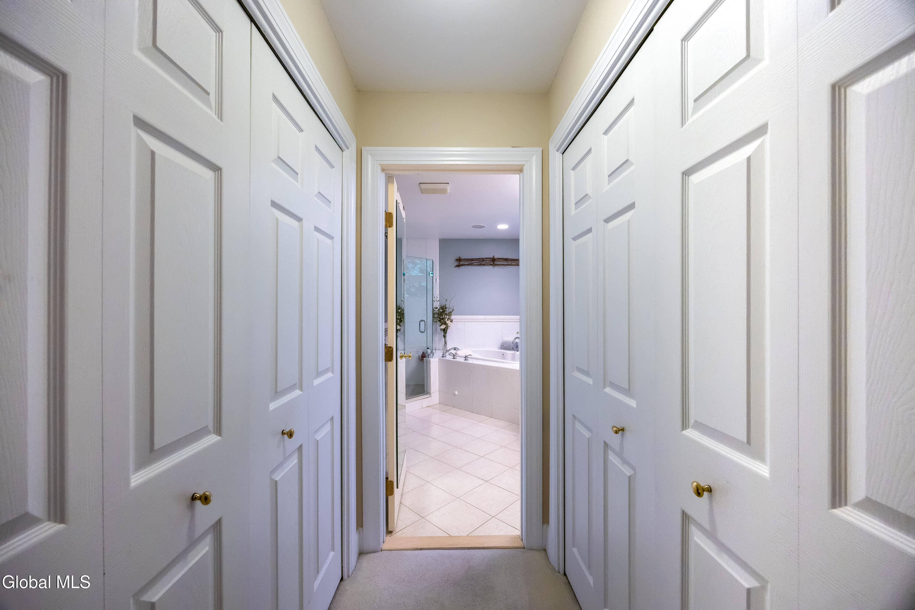 29 Pepper Lane Saratoga Springs NY 12866