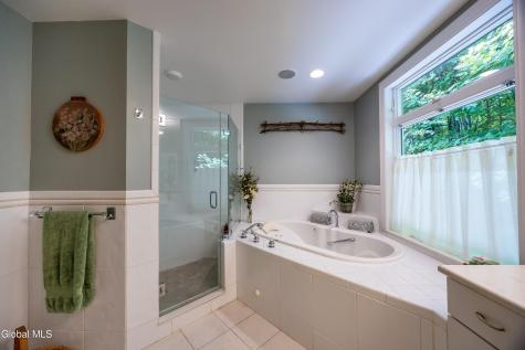 29 Pepper Lane Saratoga Springs NY 12866