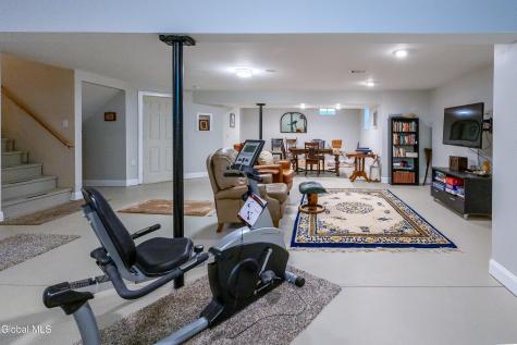 29 Pepper Lane Saratoga Springs NY 12866