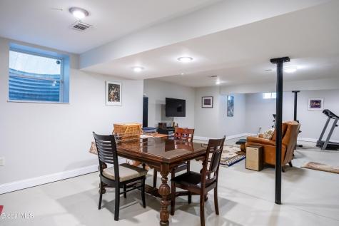 29 Pepper Lane Saratoga Springs NY 12866