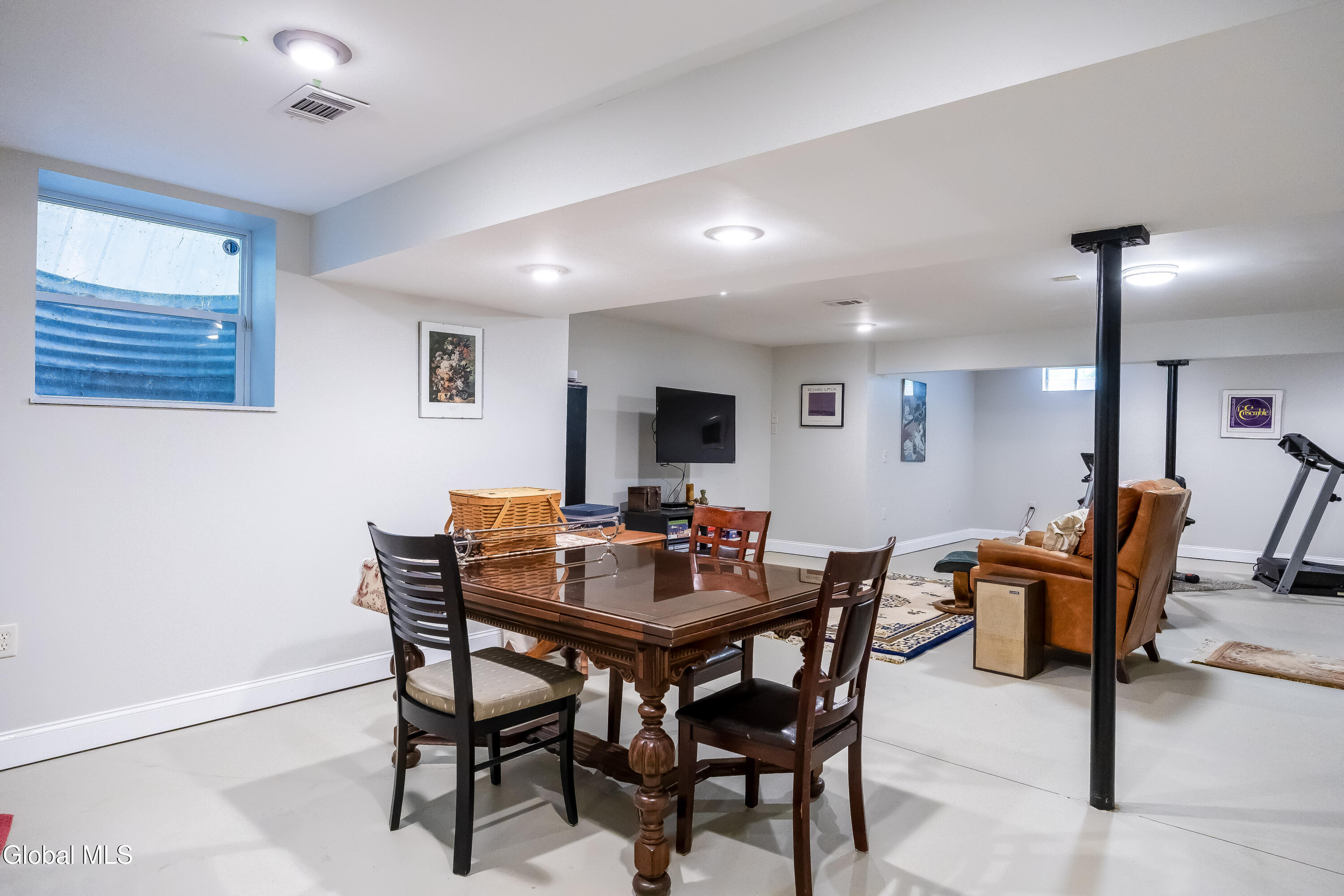29 Pepper Lane Saratoga Springs NY 12866
