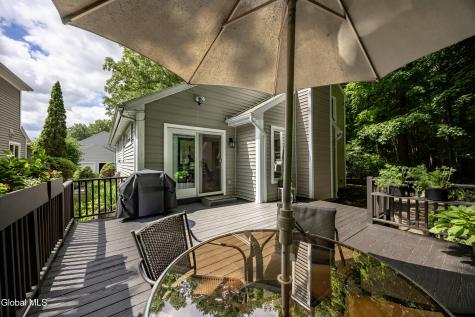 29 Pepper Lane Saratoga Springs NY 12866
