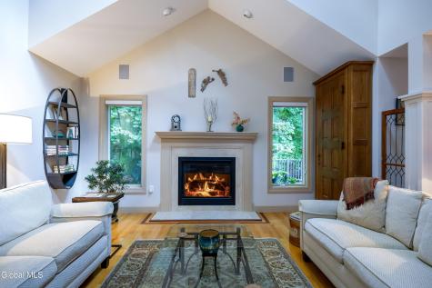29 Pepper Lane Saratoga Springs NY 12866