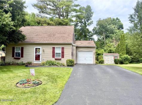 97 Trinity Place Selkirk NY 12158