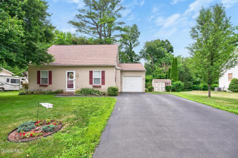 97 Trinity Place Selkirk NY 12158