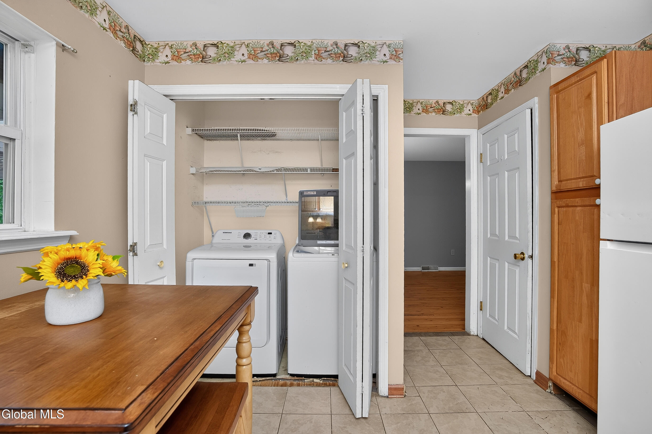 97 Trinity Place Selkirk NY 12158