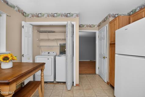 97 Trinity Place Selkirk NY 12158