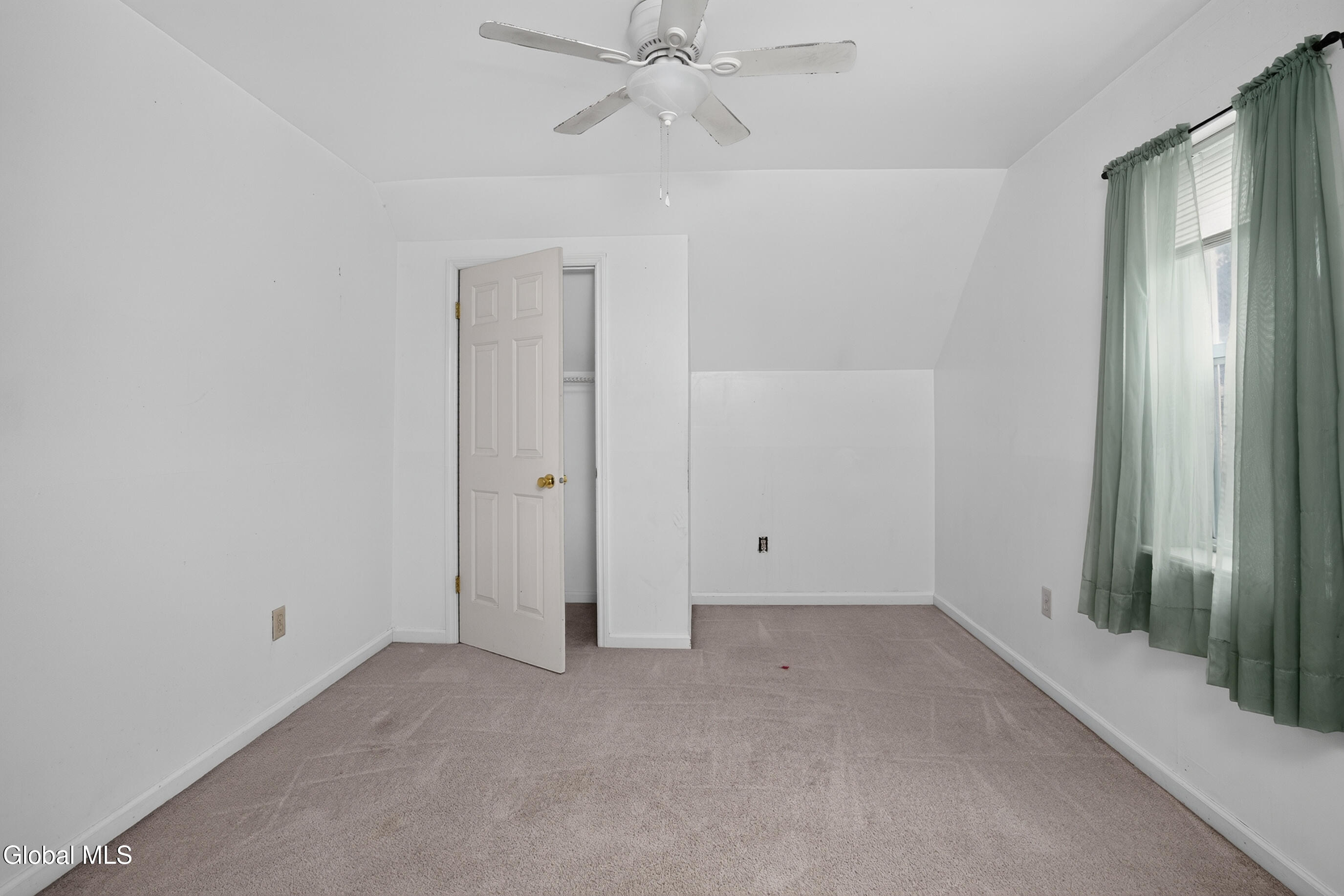 97 Trinity Place Selkirk NY 12158