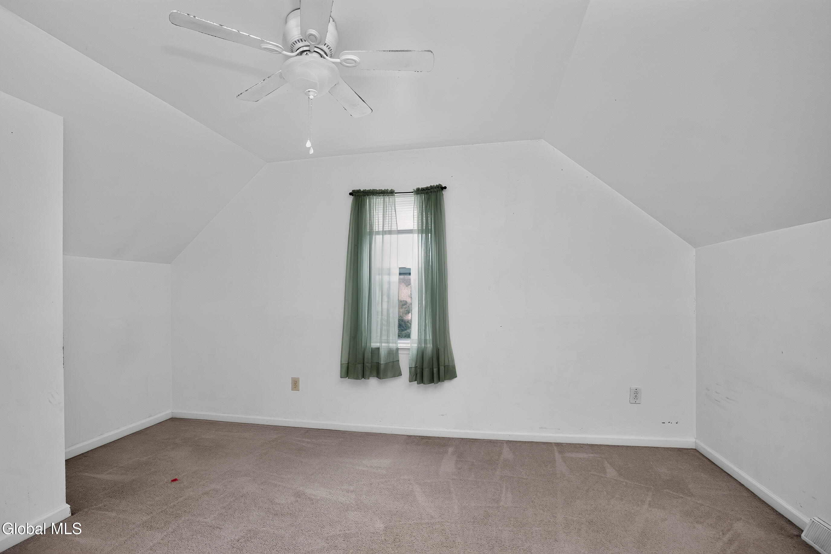 97 Trinity Place Selkirk NY 12158