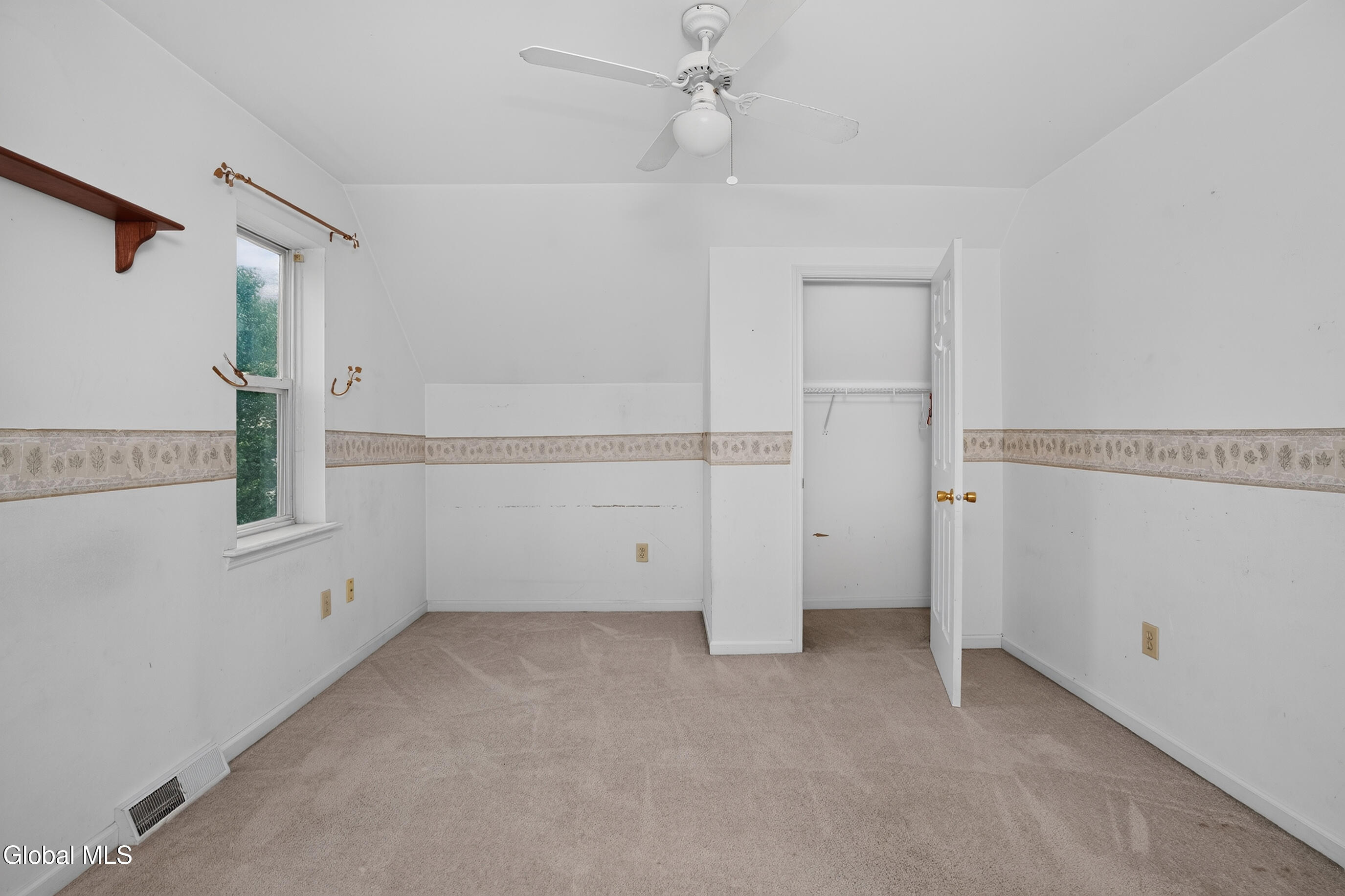 97 Trinity Place Selkirk NY 12158