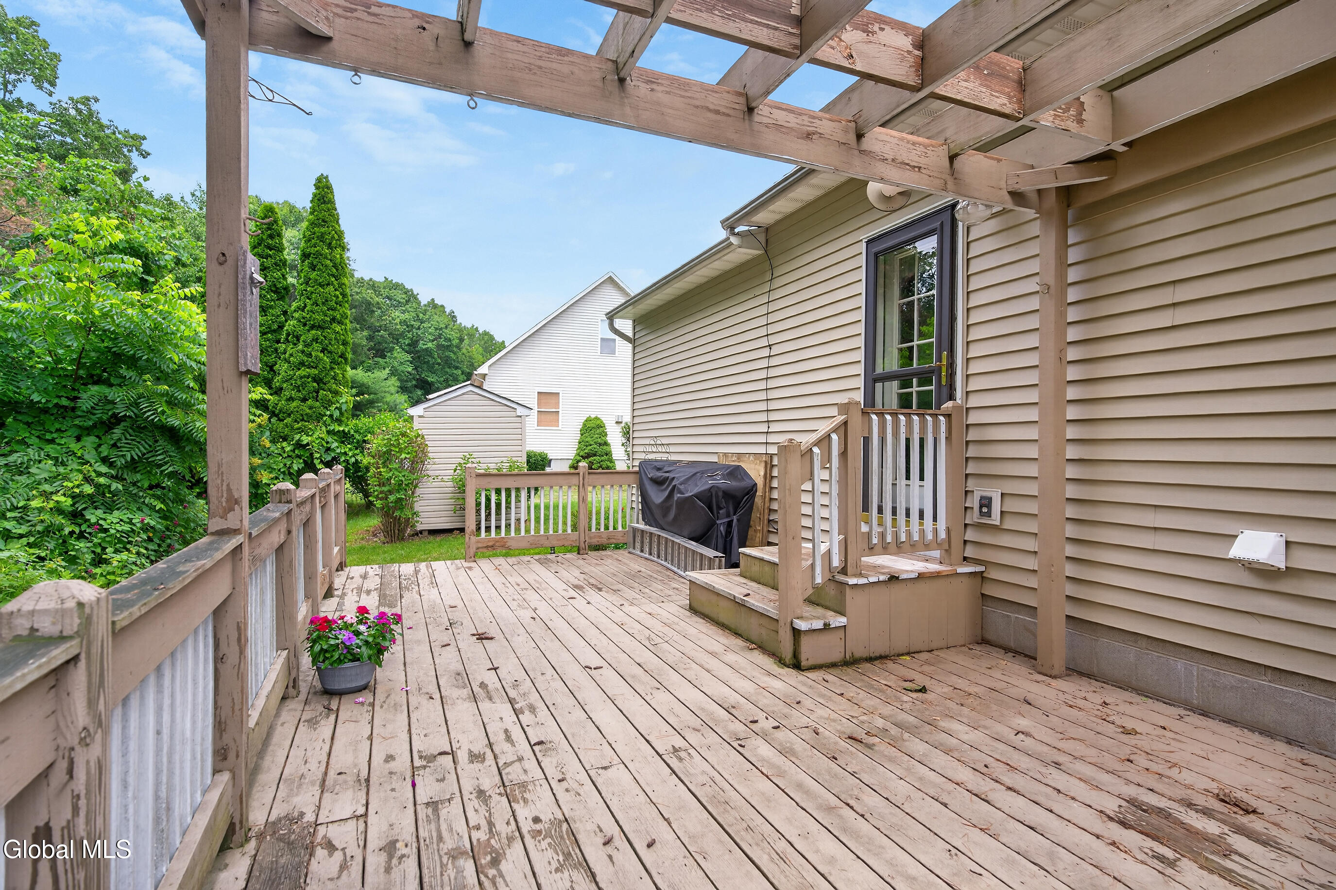 97 Trinity Place Selkirk NY 12158