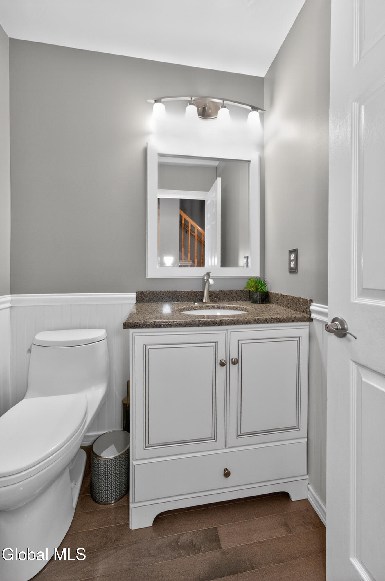 19 Debbie Marie Court Schenectady NY 12309