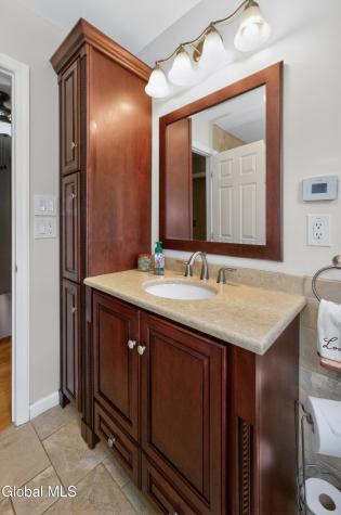 19 Debbie Marie Court Schenectady NY 12309