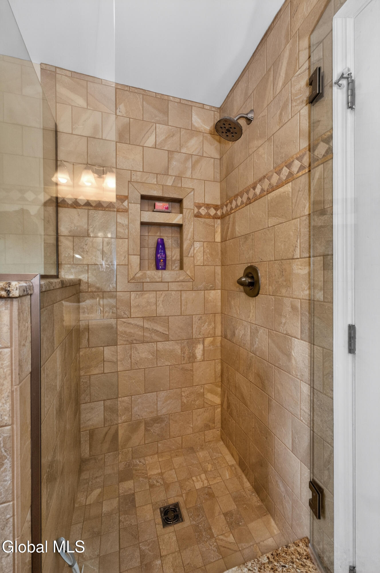 19 Debbie Marie Court Schenectady NY 12309