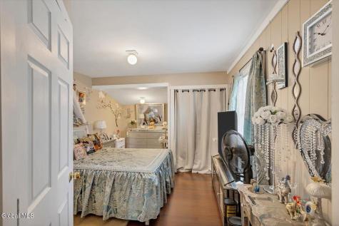 5 6th Street Corinth NY 12822