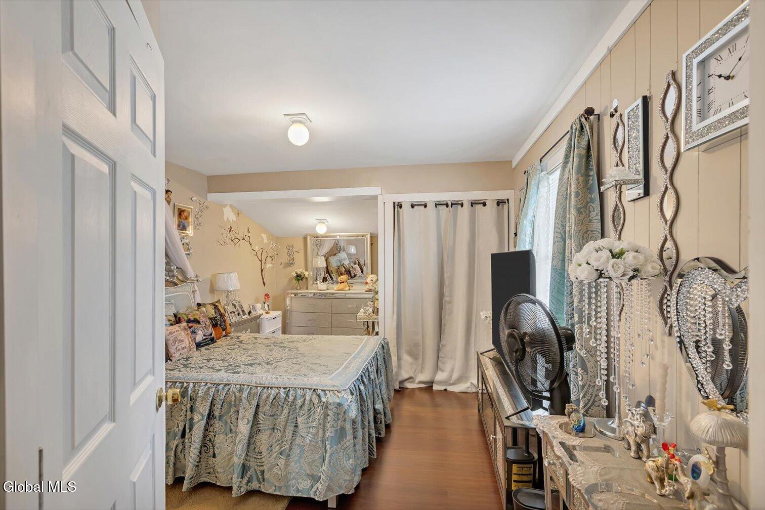5 6th Street Corinth NY 12822