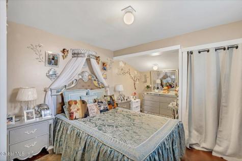 5 6th Street Corinth NY 12822