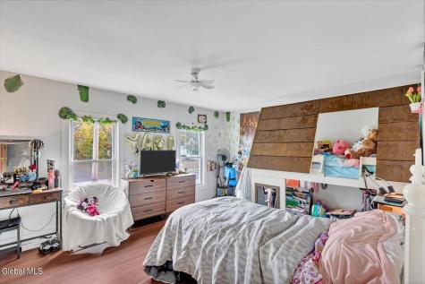 5 6th Street Corinth NY 12822