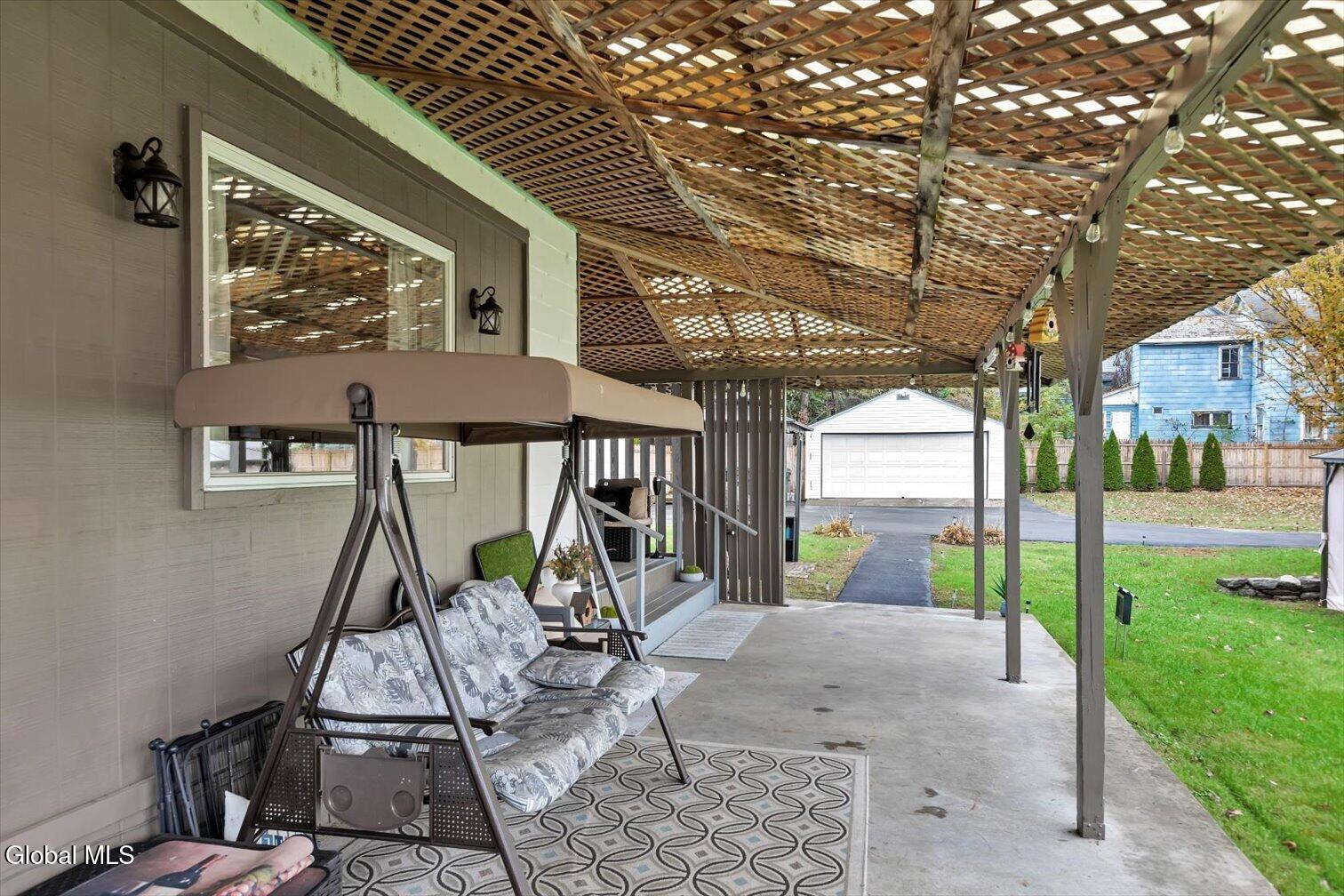 5 6th Street Corinth NY 12822