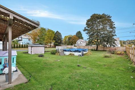 5 6th Street Corinth NY 12822
