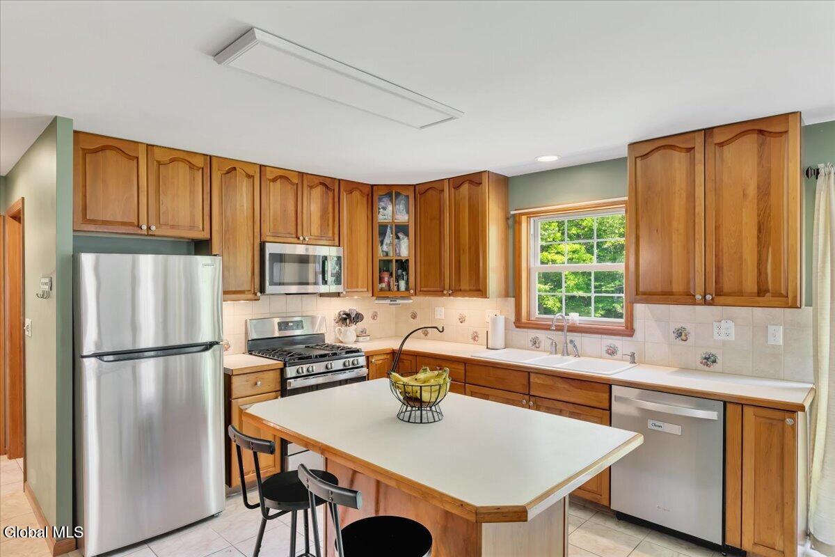 1033 Old Schaghticoke Road Schaghticoke NY 12154