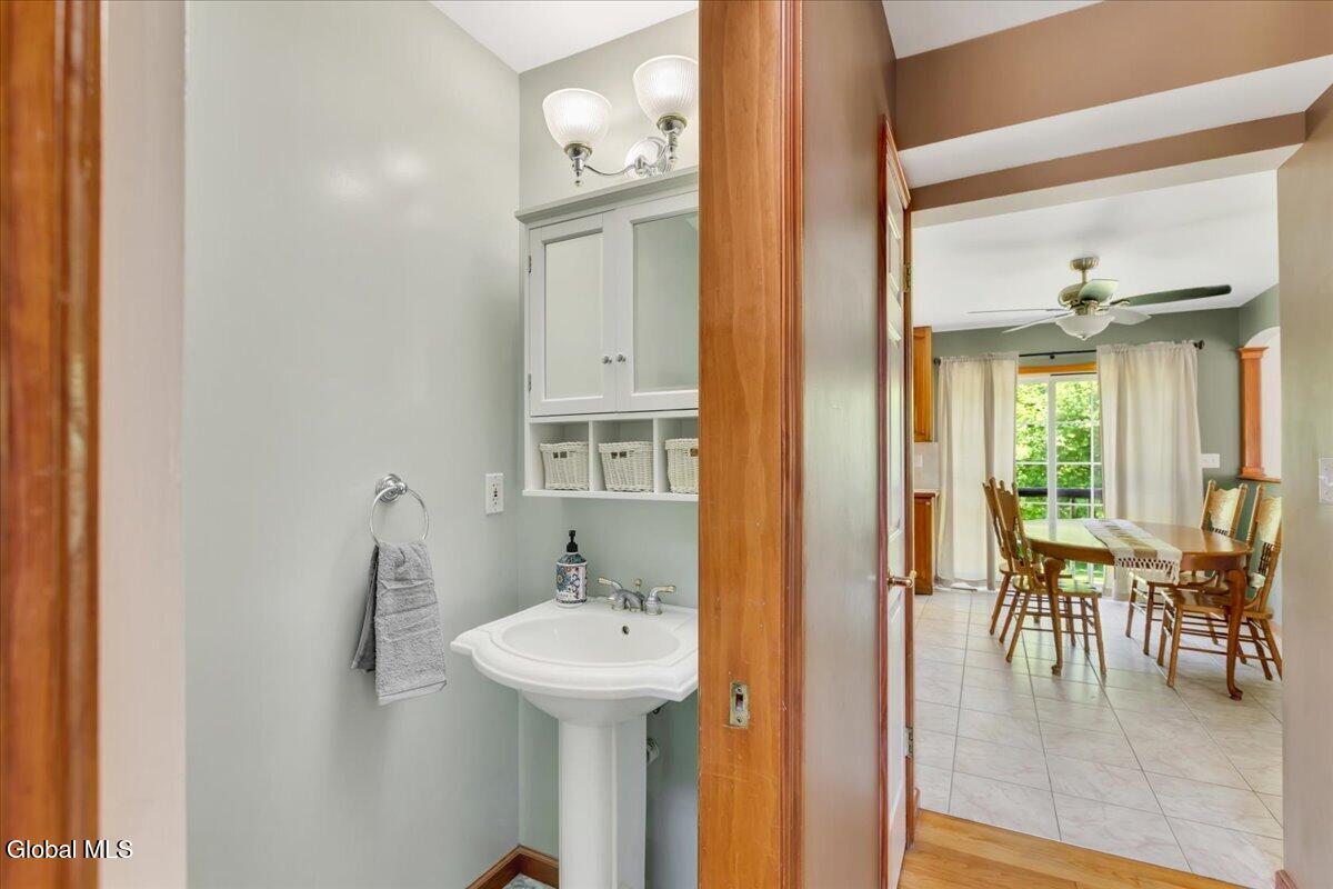 1033 Old Schaghticoke Road Schaghticoke NY 12154