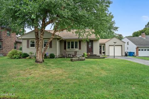 303 Wren Street Glenville NY 12302
