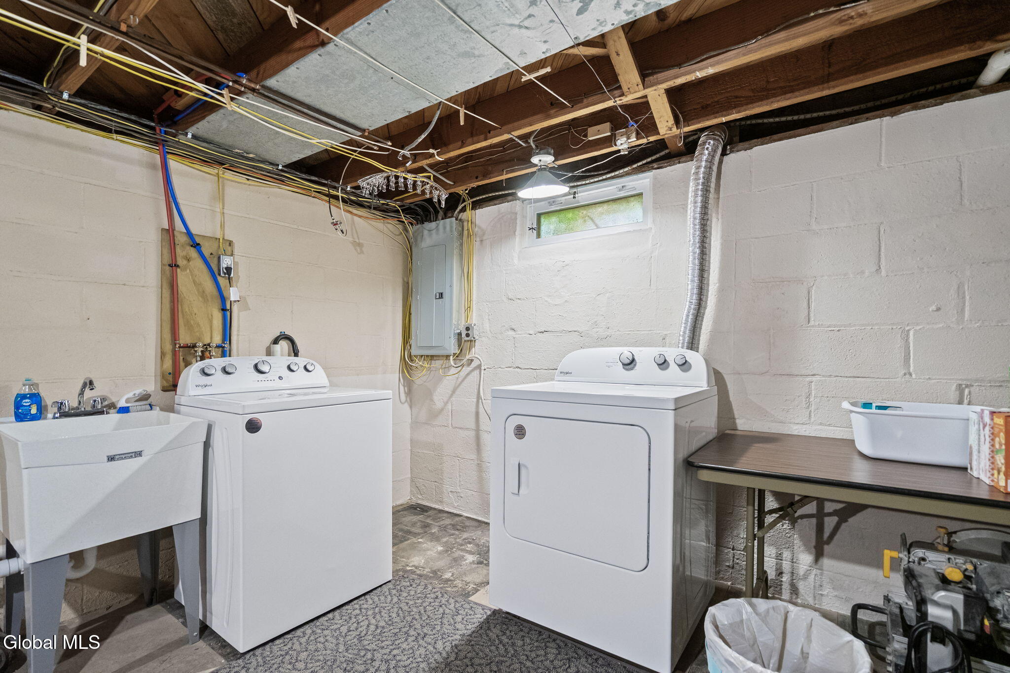 303 Wren Street Glenville NY 12302