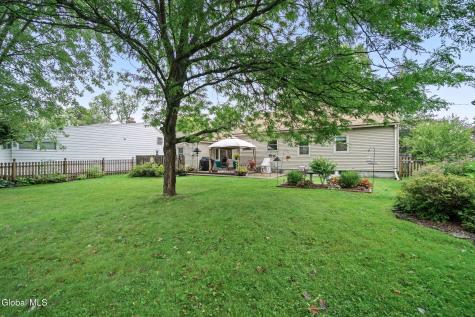 303 Wren Street Glenville NY 12302