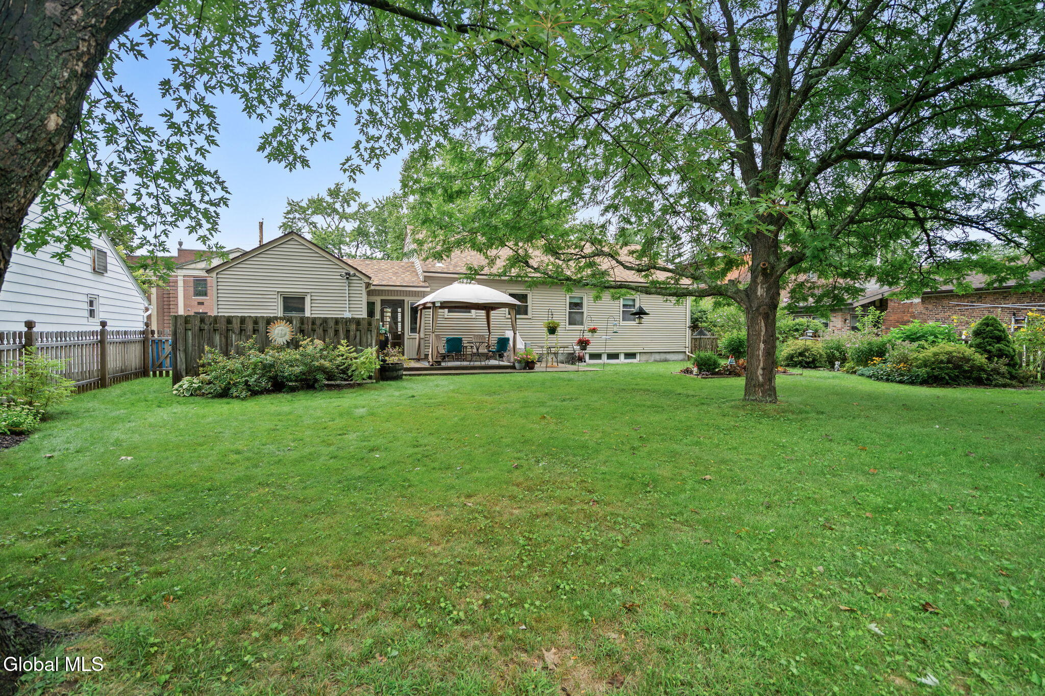 303 Wren Street Glenville NY 12302