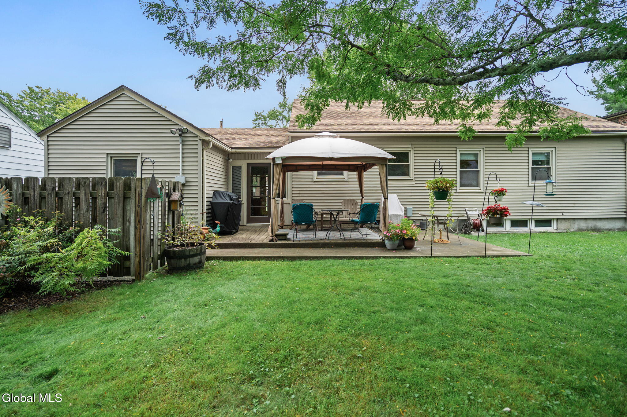 303 Wren Street Glenville NY 12302