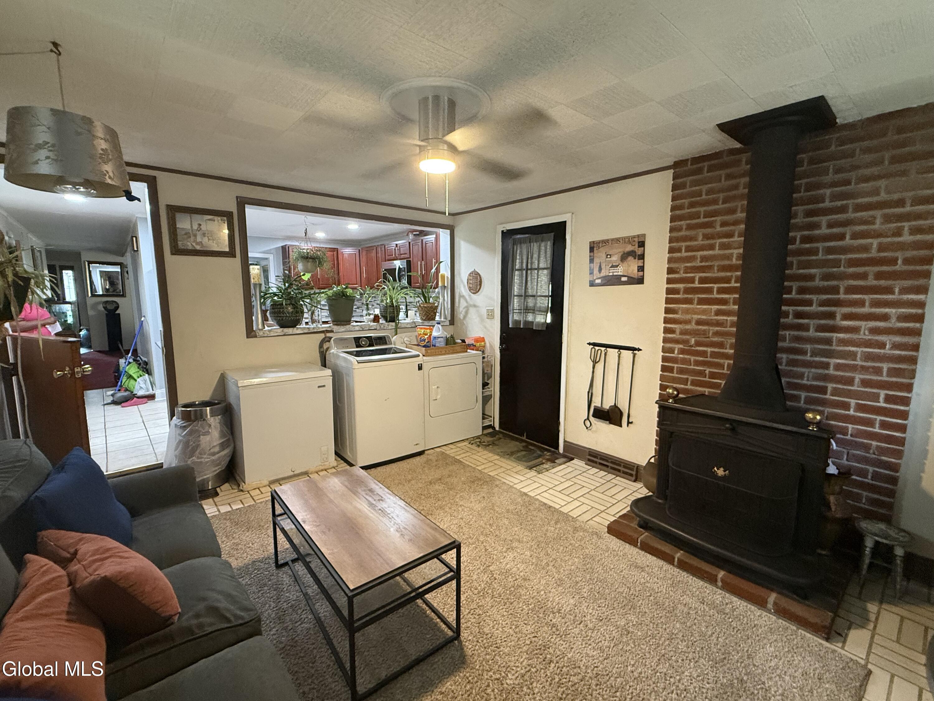 215 Elder Street Schenectady NY 12304