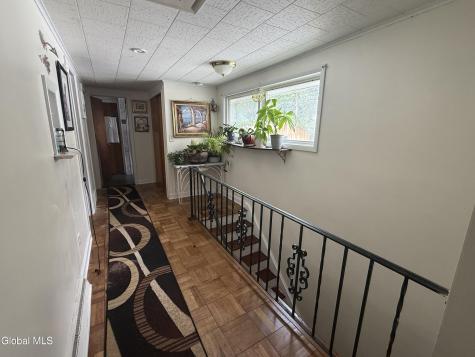 215 Elder Street Schenectady NY 12304