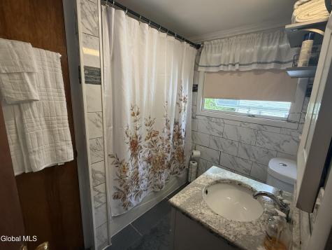 215 Elder Street Schenectady NY 12304