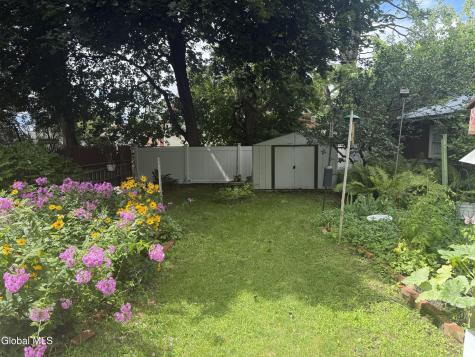 215 Elder Street Schenectady NY 12304