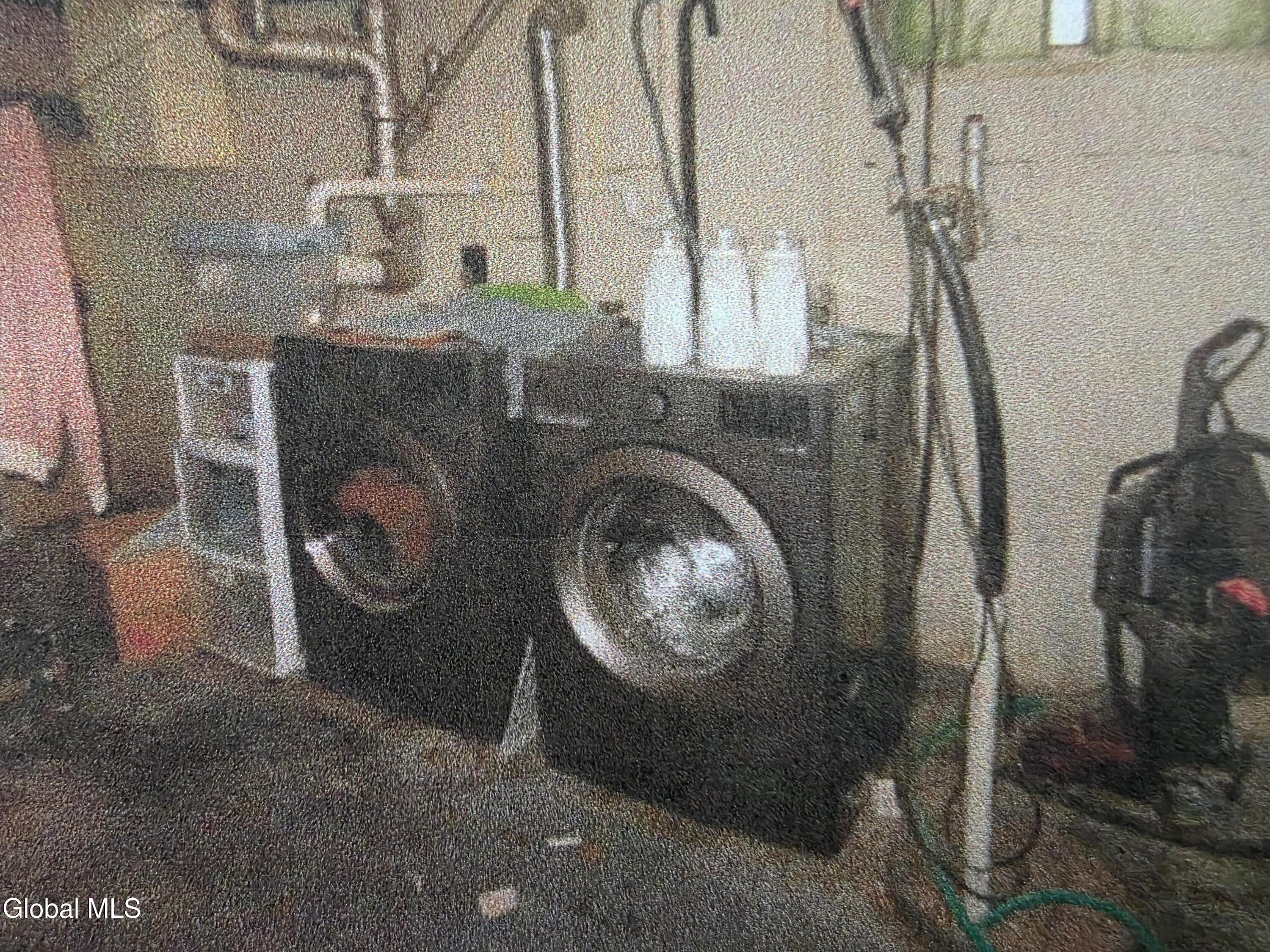 2133 Robinwood Avenue Schenectady NY 12306