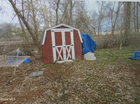 2133 Robinwood Avenue Schenectady NY 12306