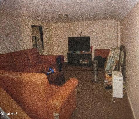 2133 Robinwood Avenue Schenectady NY 12306